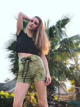 Load image into Gallery viewer, MTO simple shorts
